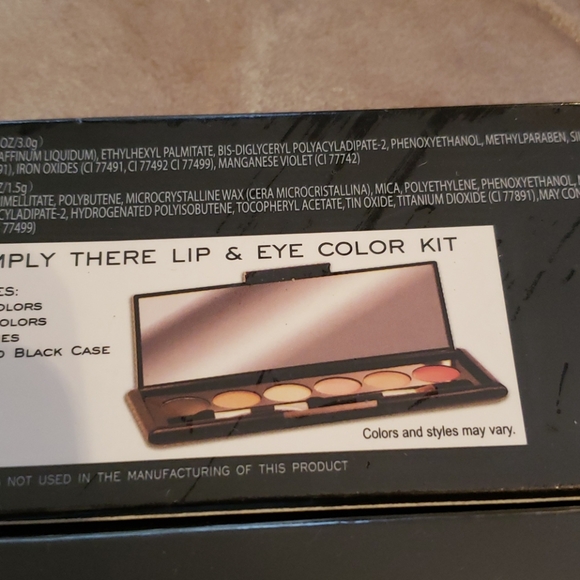 Set - Picture 3 of 5